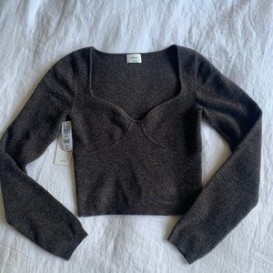 Brand new Wilfred sweater